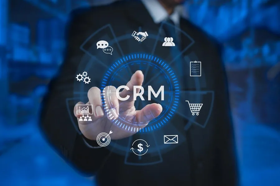خرید CRM برای نمایندگی بیمه؛ مدیریت هوشمند تمدیدها و جذب مشتریان جدید